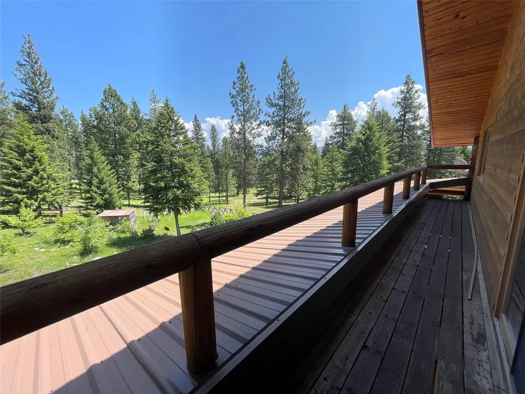 560 Hayes Creek Road Hamilton MT 59840