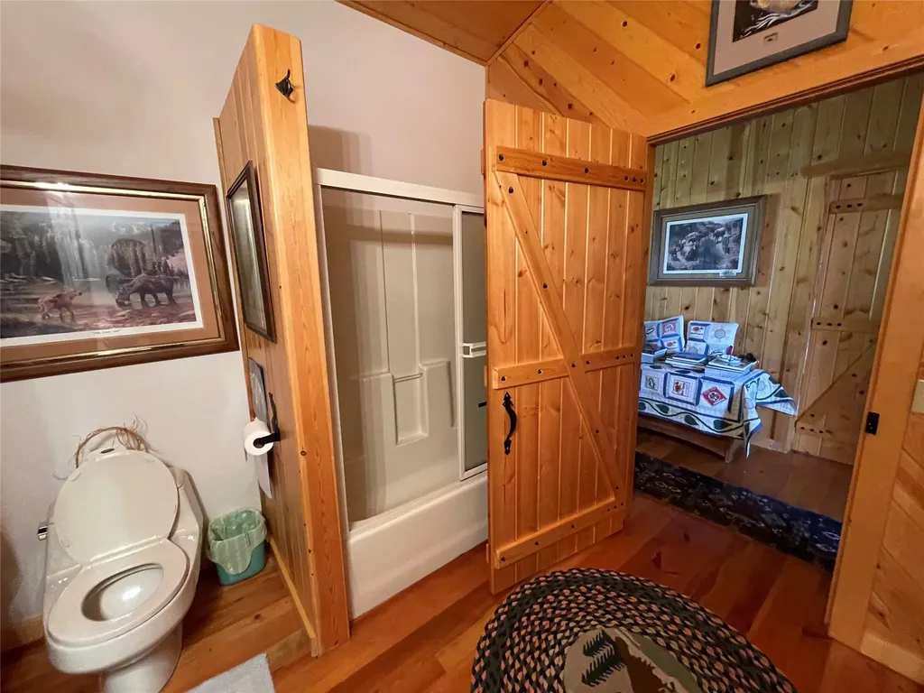 560 Hayes Creek Road Hamilton MT 59840