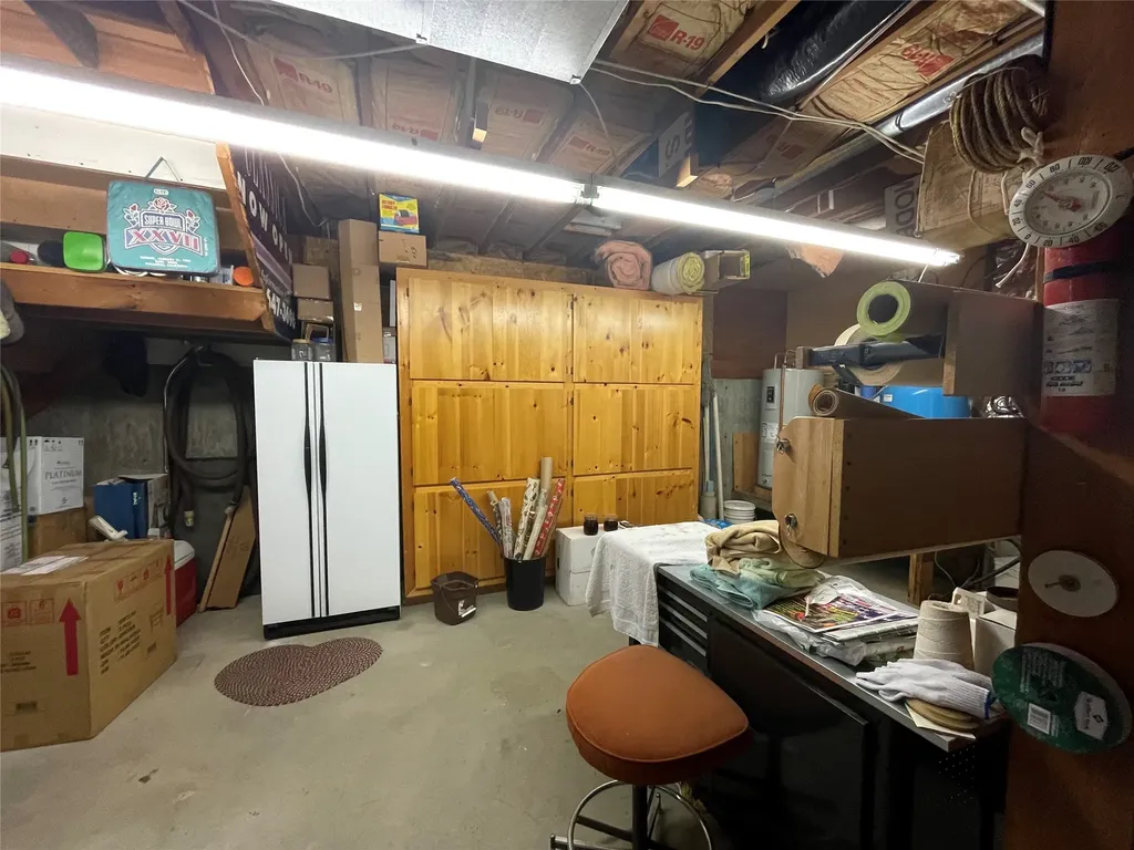 560 Hayes Creek Road Hamilton MT 59840