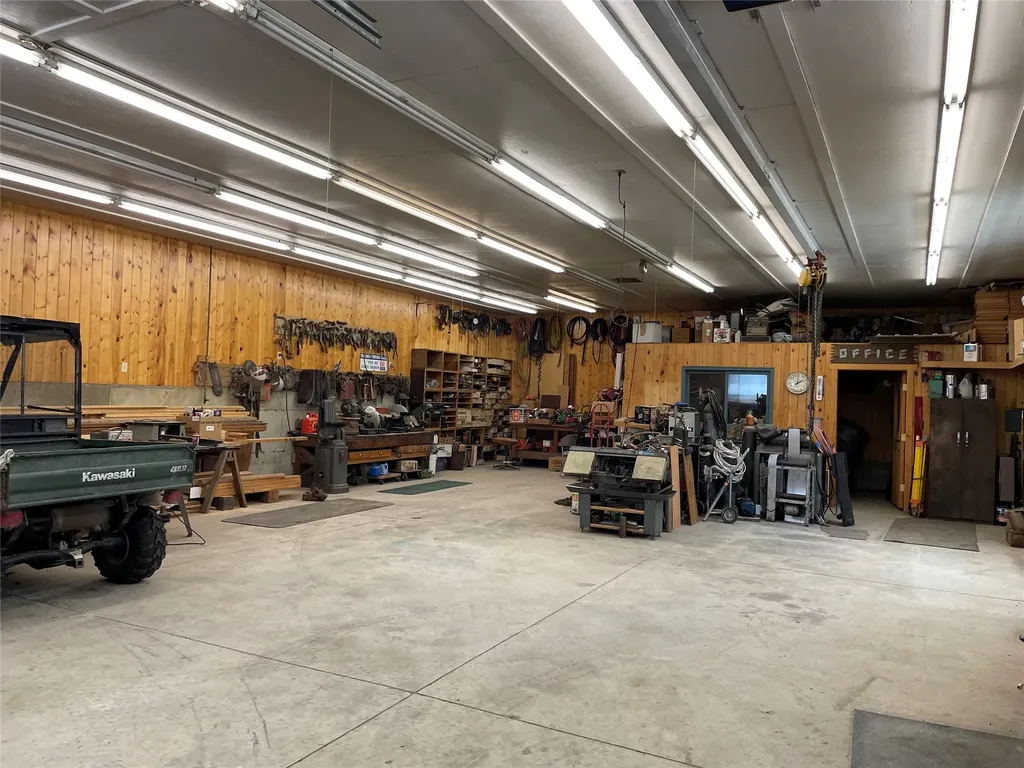 560 Hayes Creek Road Hamilton MT 59840