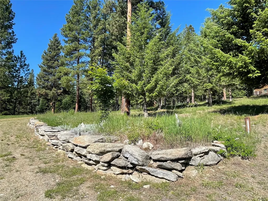 560 Hayes Creek Road Hamilton MT 59840