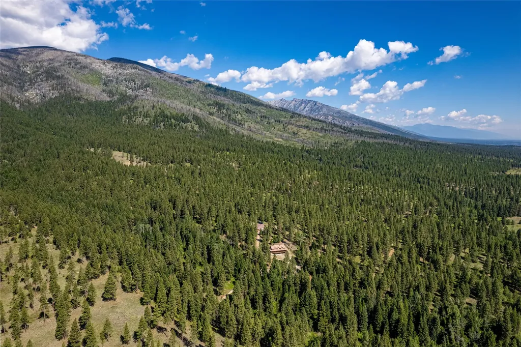560 Hayes Creek Road Hamilton MT 59840