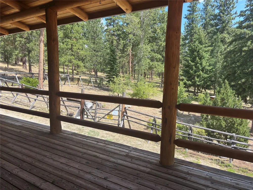 560 Hayes Creek Road Hamilton MT 59840