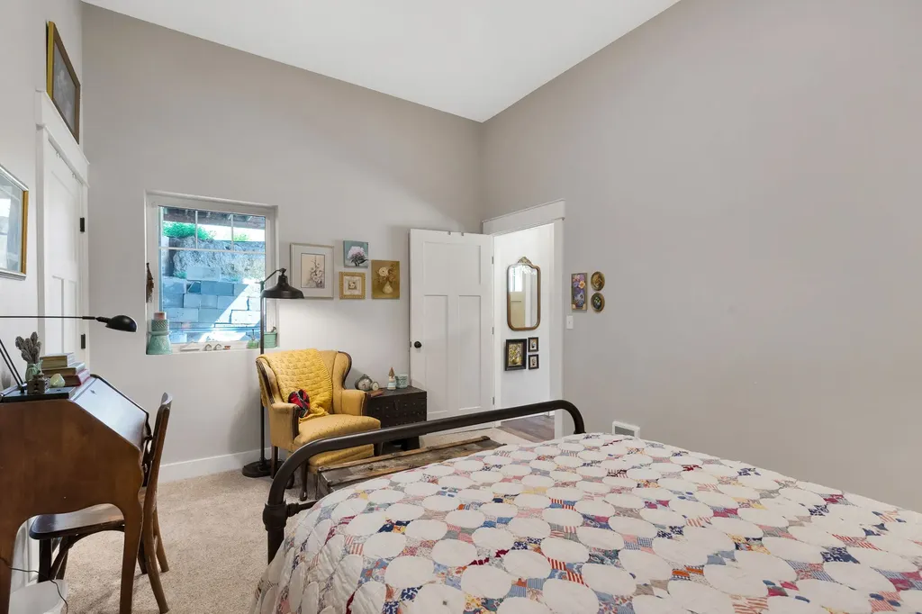 1310 Sleeping Child Road Hamilton MT 59840