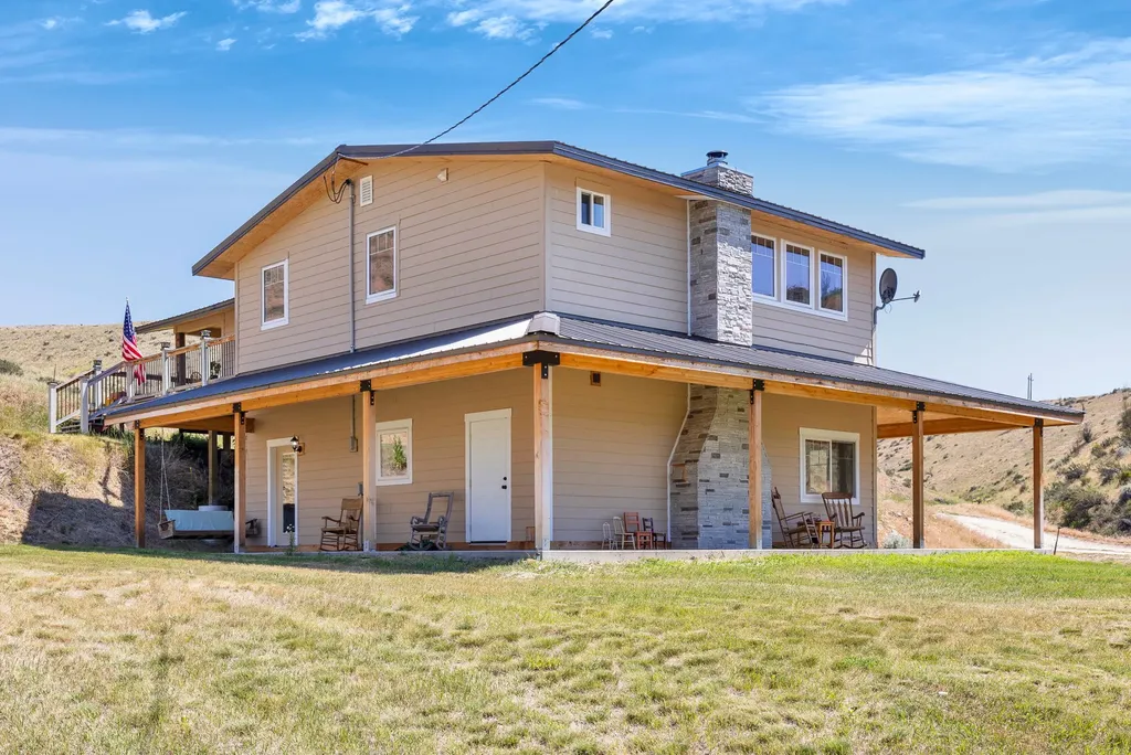 1310 Sleeping Child Road Hamilton MT 59840