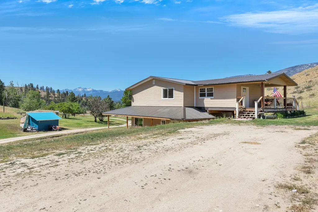 1310 Sleeping Child Road Hamilton MT 59840