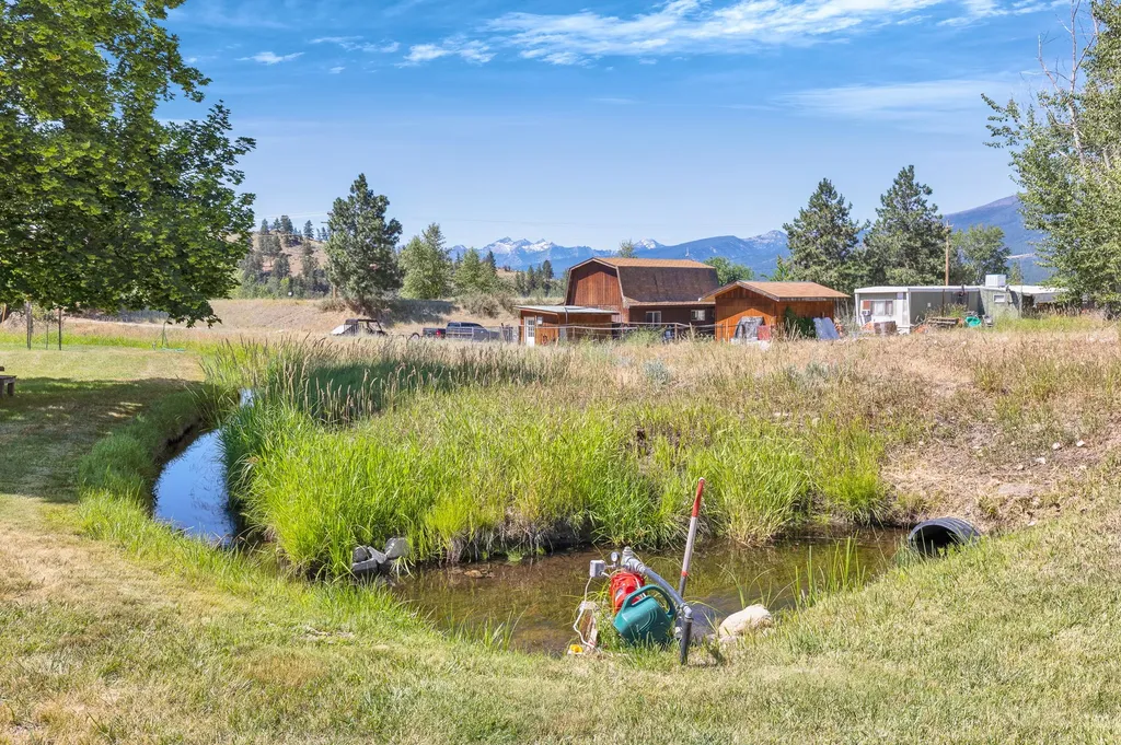 1310 Sleeping Child Road Hamilton MT 59840