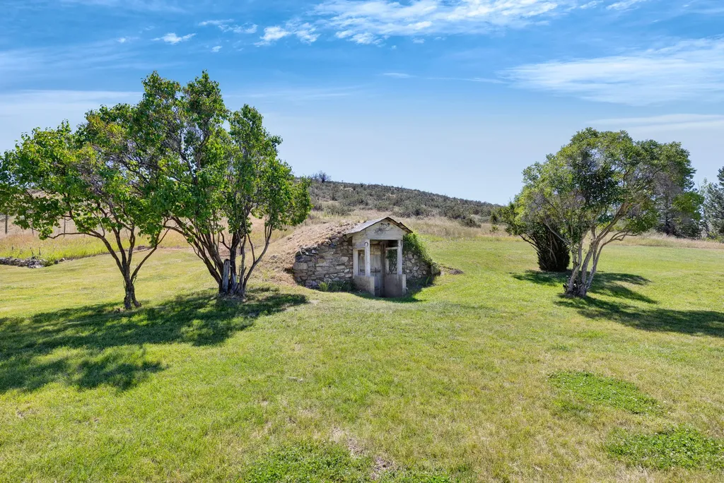 1310 Sleeping Child Road Hamilton MT 59840