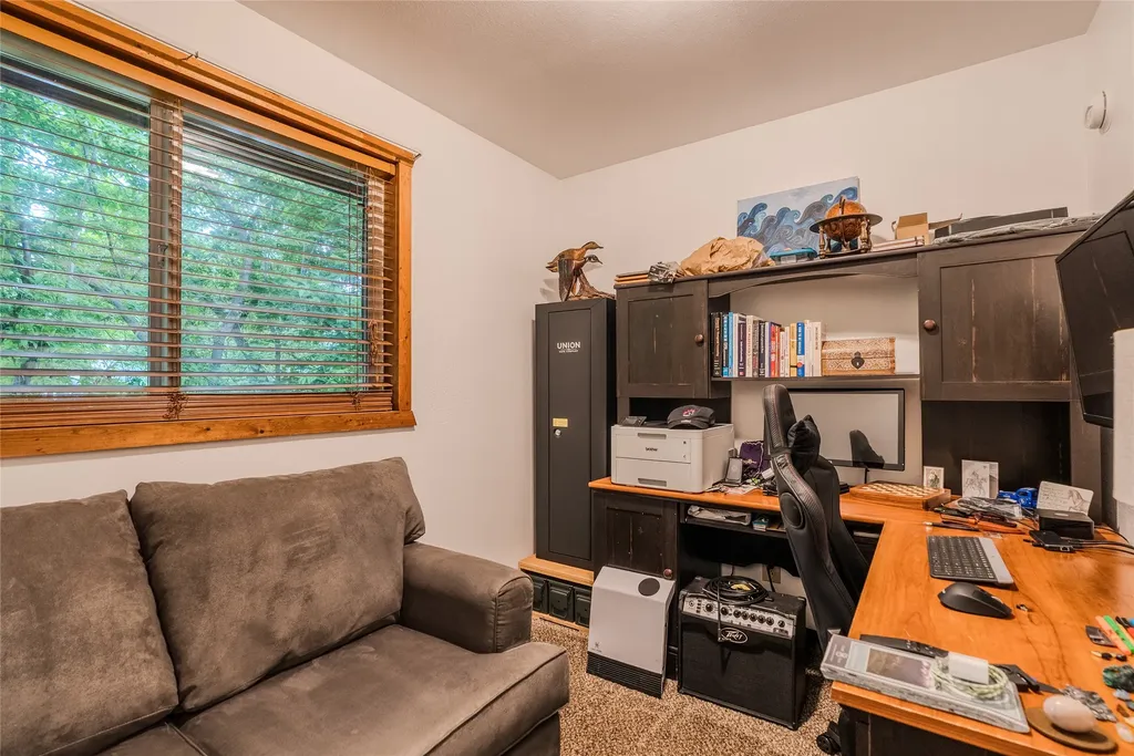 450 6th Street E Eureka MT 59917