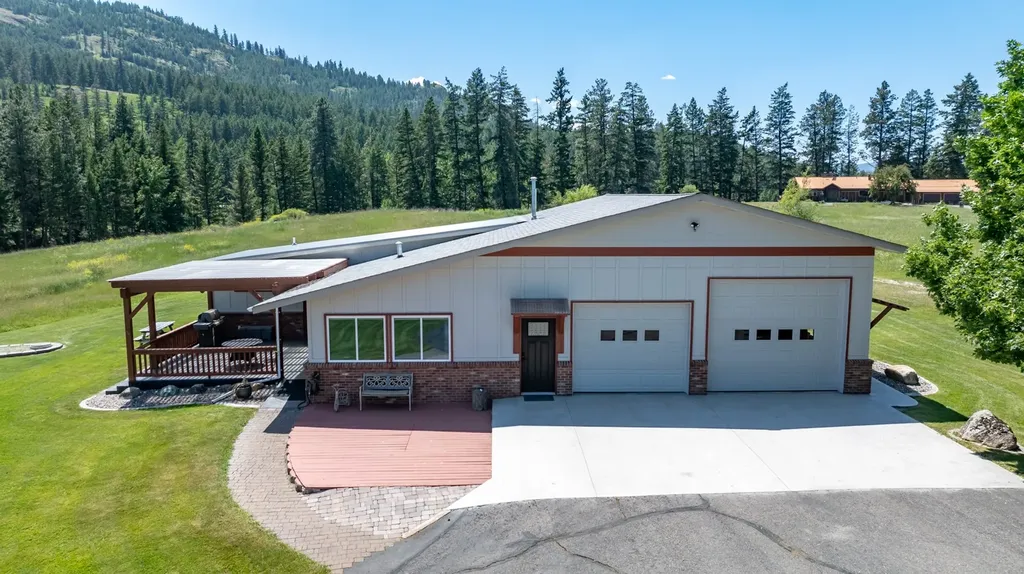 2206 Us Highway 2 W Kalispell MT 59901