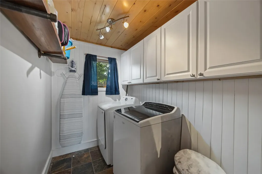 212 Bierney Creek Road Lakeside MT 59922