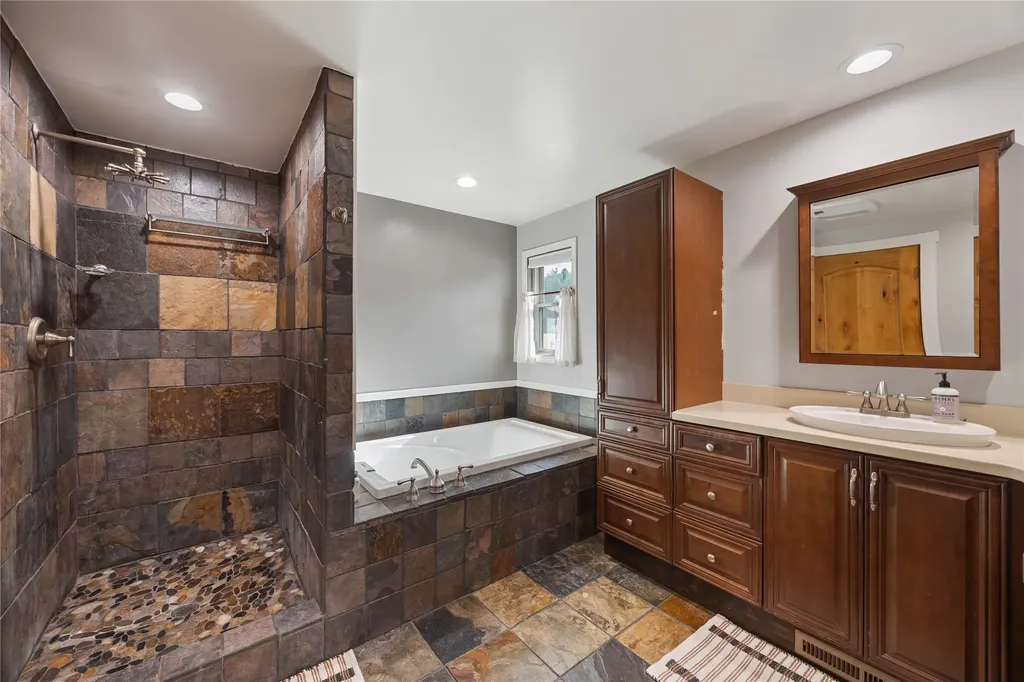 212 Bierney Creek Road Lakeside MT 59922