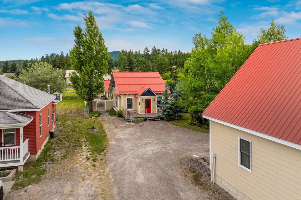 212 Bierney Creek Road Lakeside MT 59922