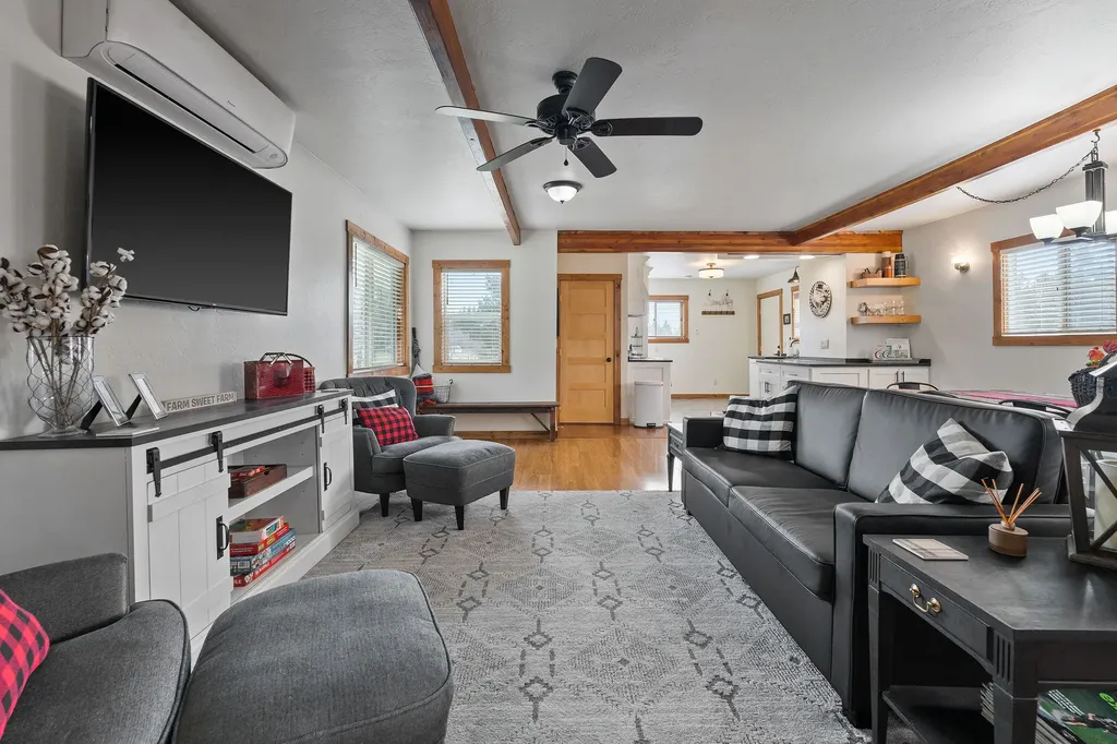 3039 And 3005 Foothill Road Kalispell MT 59901