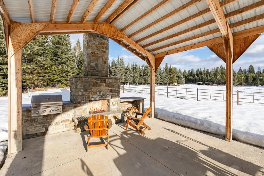 3039 And 3005 Foothill Road Kalispell MT 59901