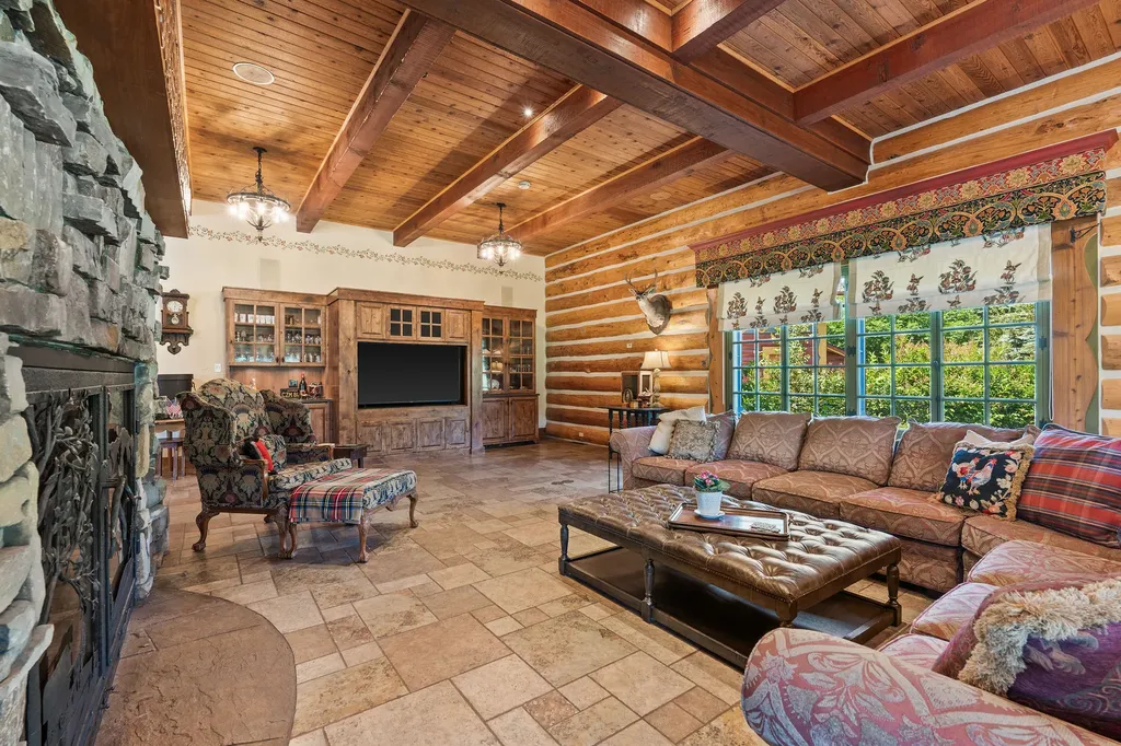 3039 And 3005 Foothill Road Kalispell MT 59901