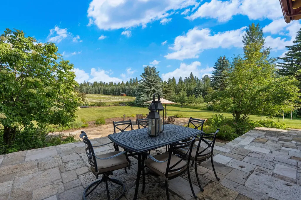 3039 And 3005 Foothill Road Kalispell MT 59901