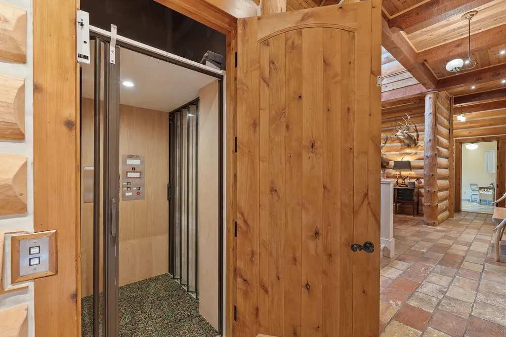 3039 And 3005 Foothill Road Kalispell MT 59901