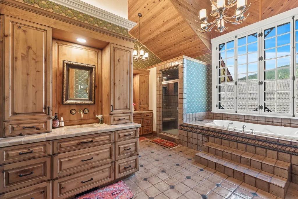 3039 And 3005 Foothill Road Kalispell MT 59901