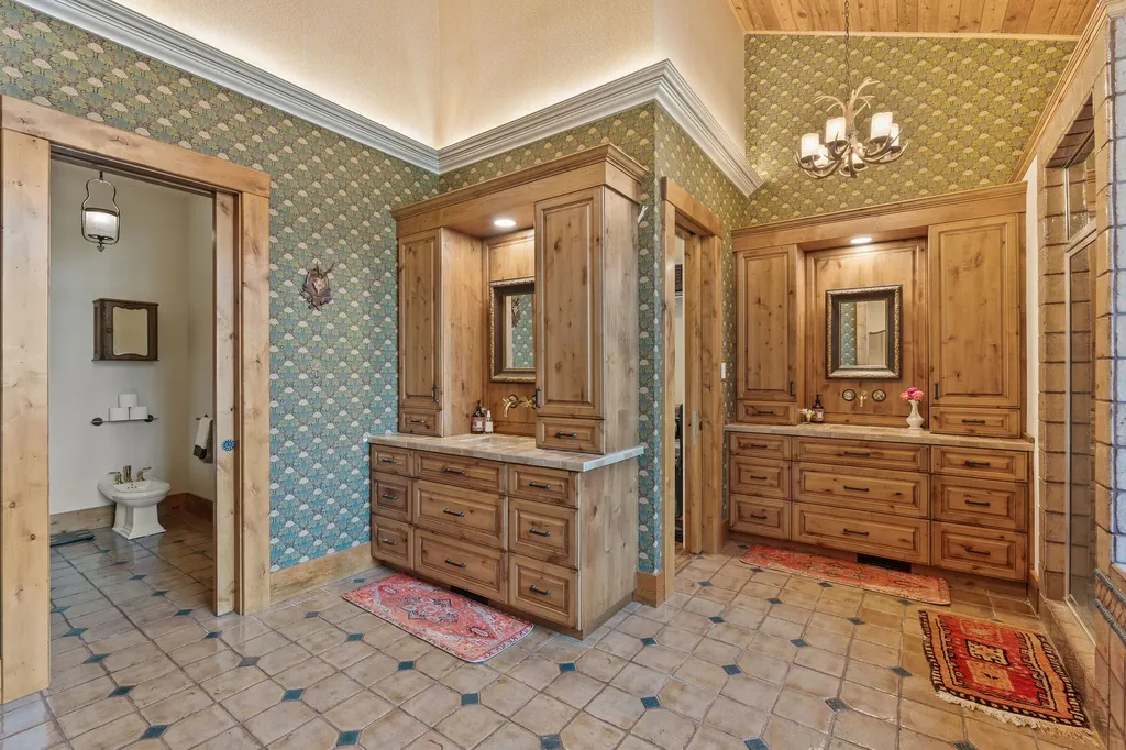 3039 And 3005 Foothill Road Kalispell MT 59901