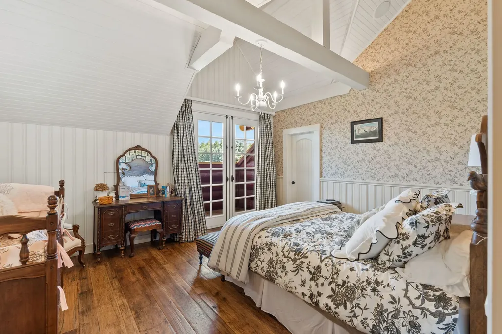 3039 And 3005 Foothill Road Kalispell MT 59901