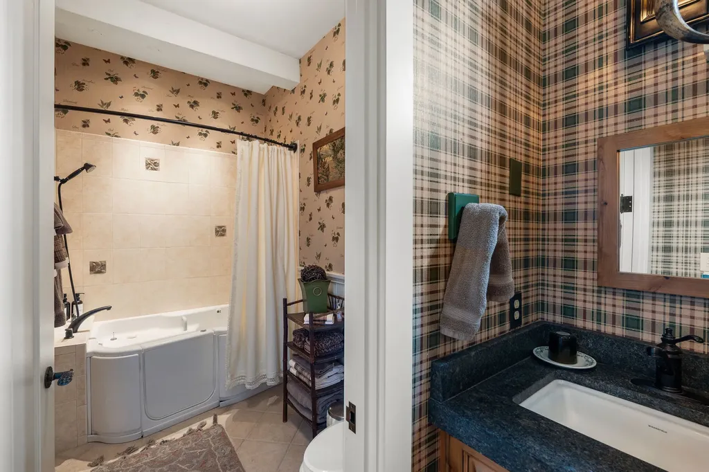 3039 And 3005 Foothill Road Kalispell MT 59901