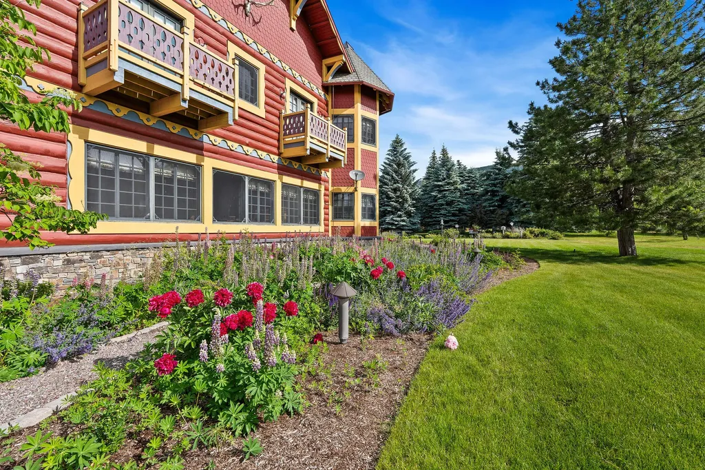 3039 And 3005 Foothill Road Kalispell MT 59901