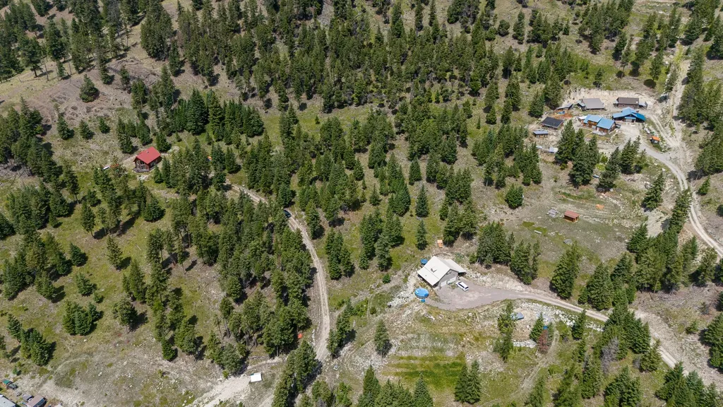 Nhn Coon Hollow Road Kila MT 59920