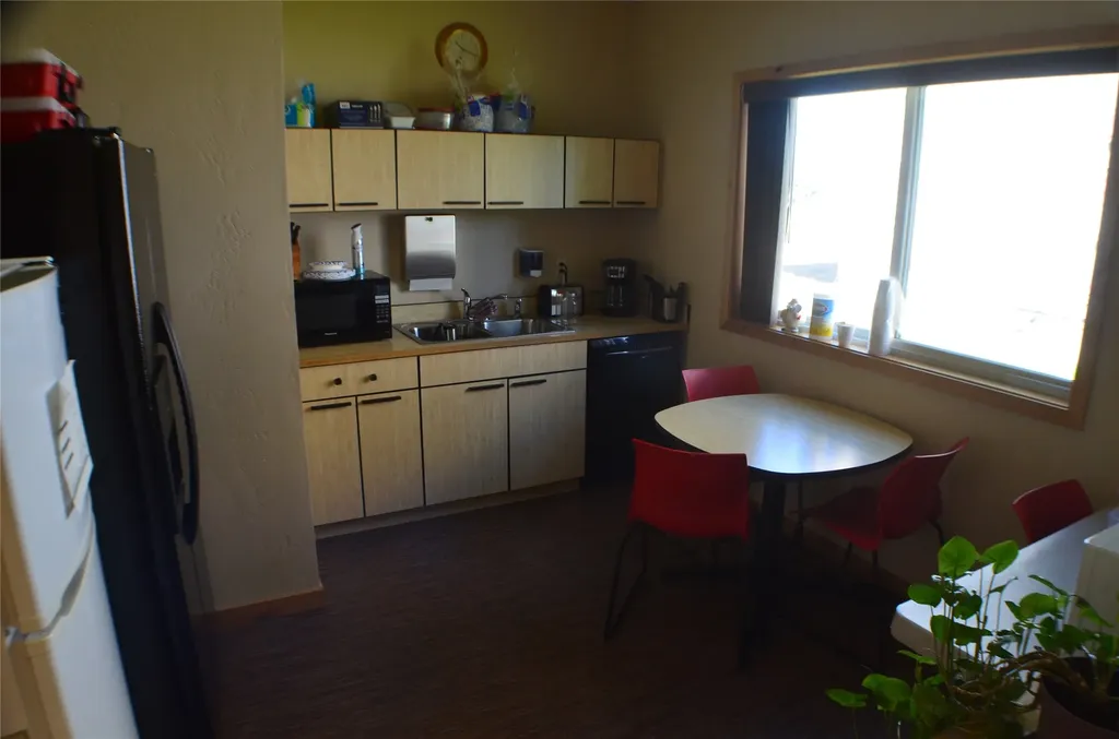 33 Village Loop Kalispell MT 59901