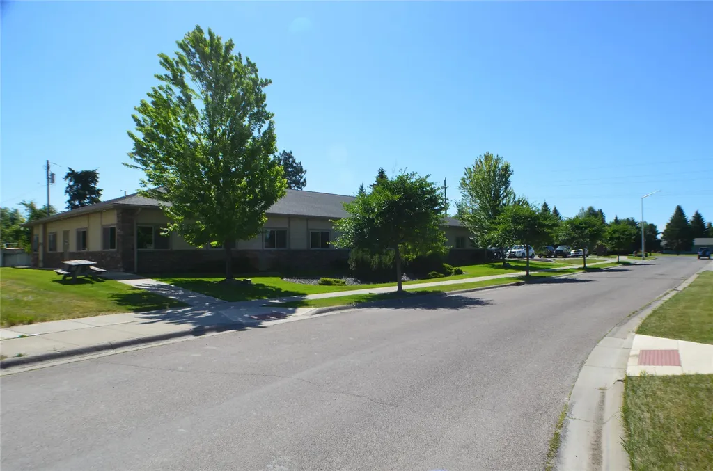 33 Village Loop Kalispell MT 59901