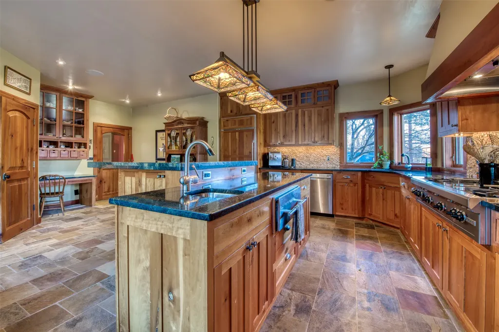 2291 Meridian Road Victor MT 59875