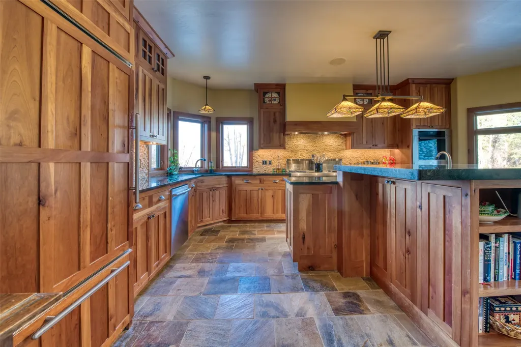 2291 Meridian Road Victor MT 59875