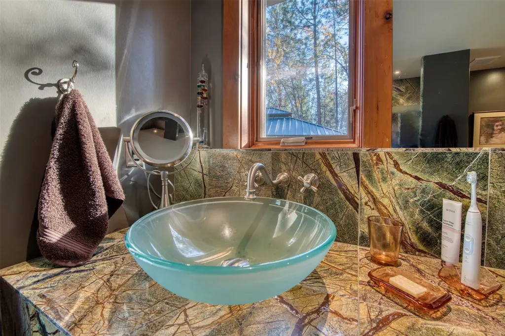 2291 Meridian Road Victor MT 59875