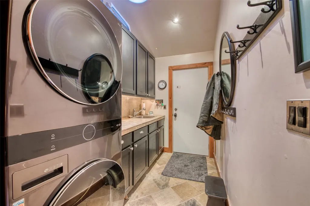 2291 Meridian Road Victor MT 59875