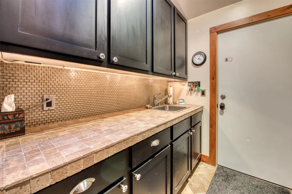 2291 Meridian Road Victor MT 59875
