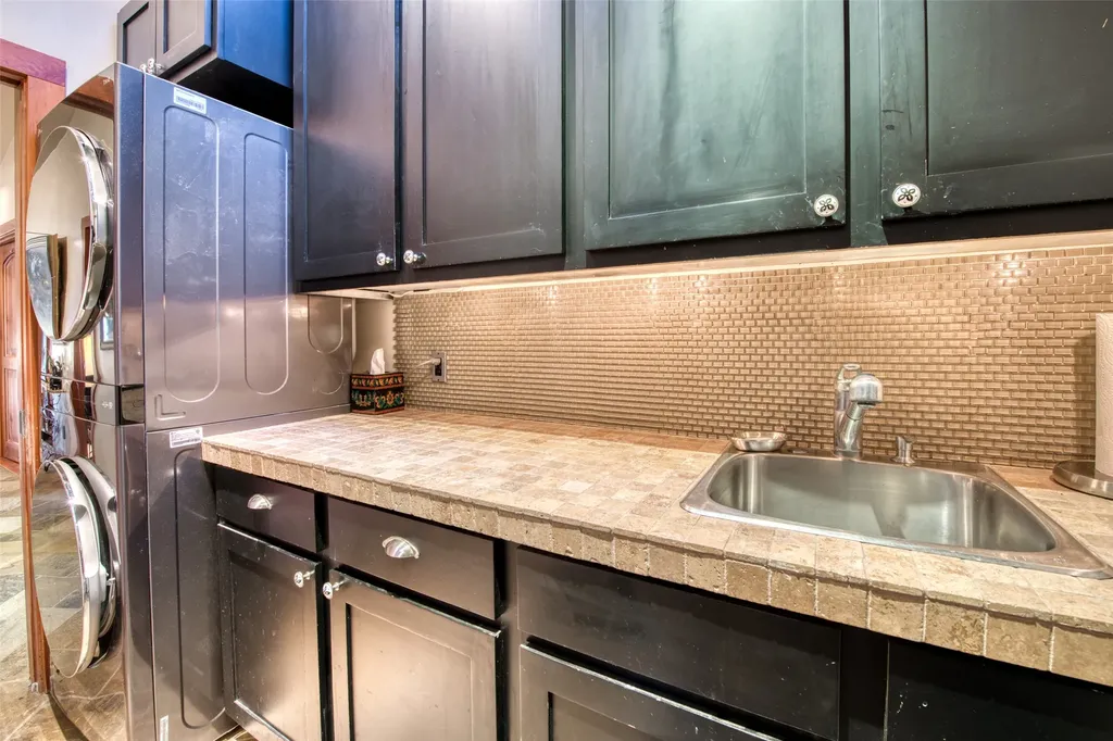 2291 Meridian Road Victor MT 59875