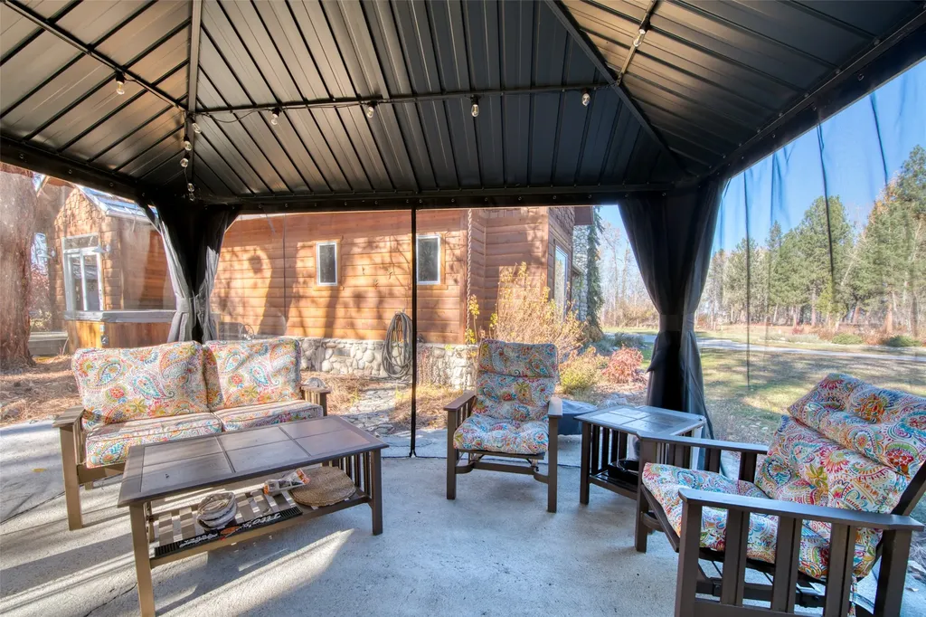 2291 Meridian Road Victor MT 59875