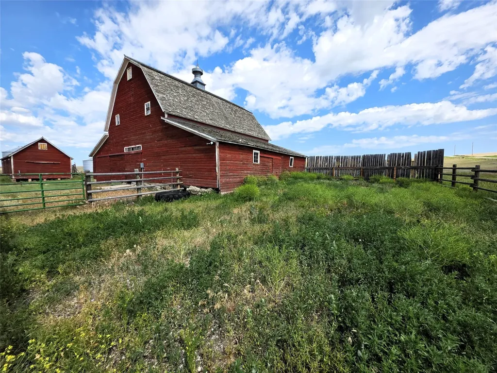 2820 5th Lane NW Conrad MT 59425