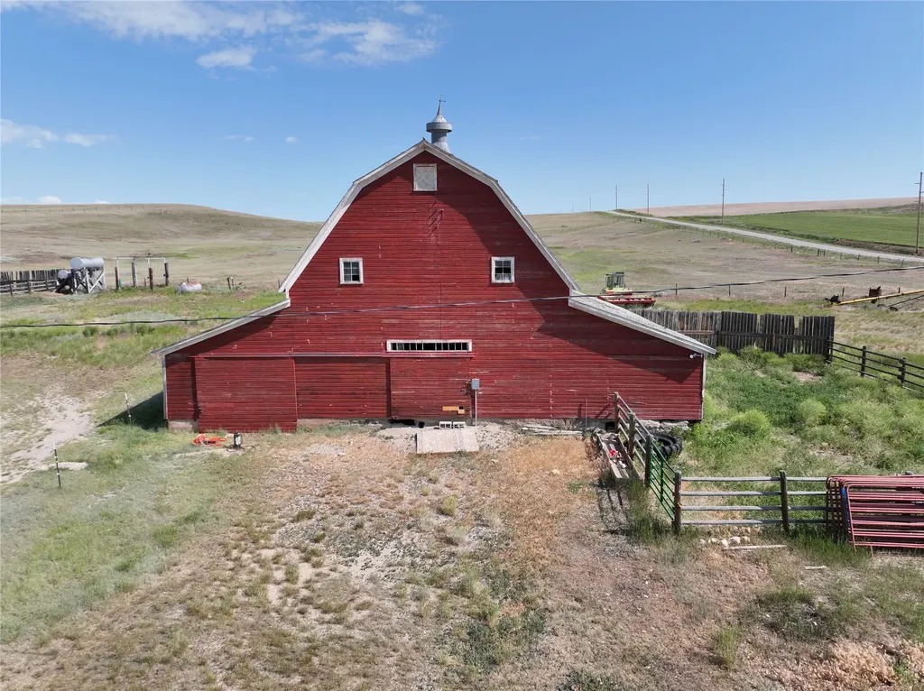 2820 5th Lane NW Conrad MT 59425
