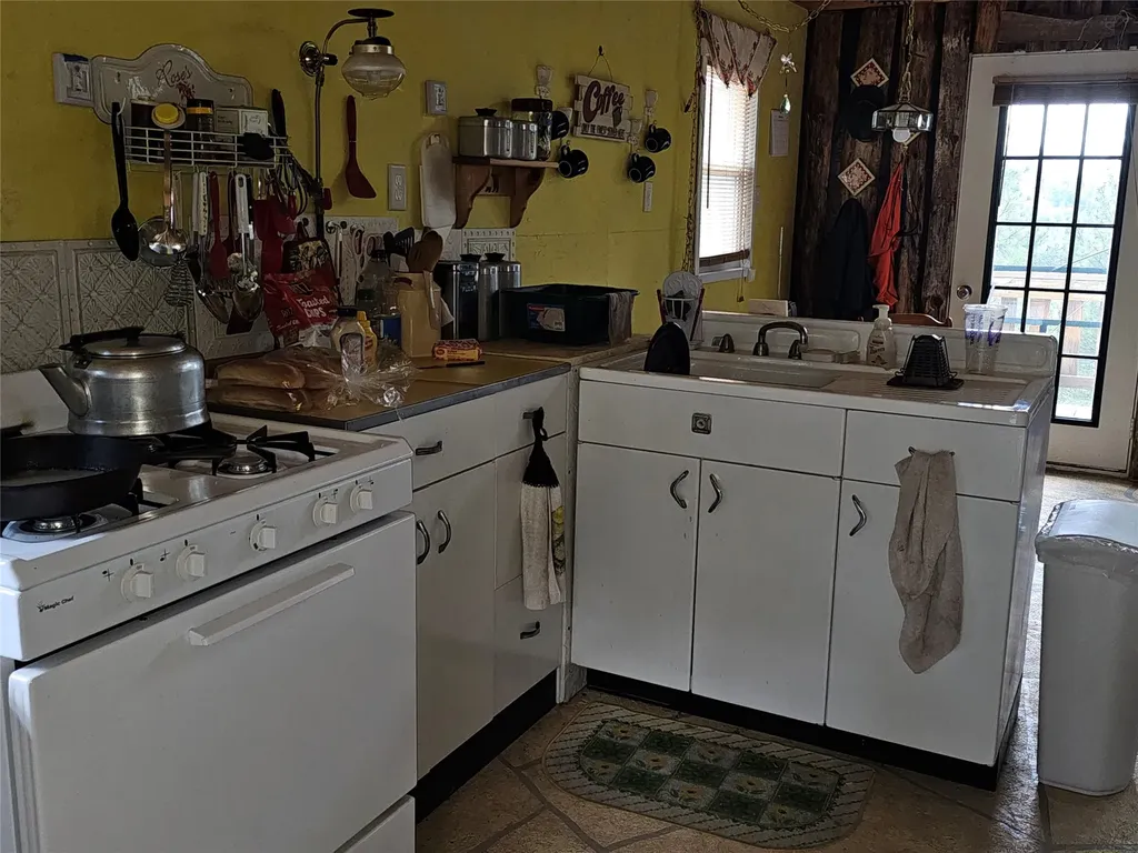 218 Upper Sawmill Creek Lane Cascade MT 59421