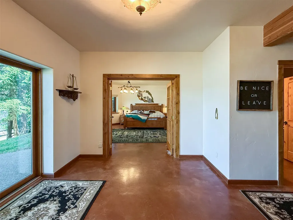 1600 Rogers Lane Kila MT 59920