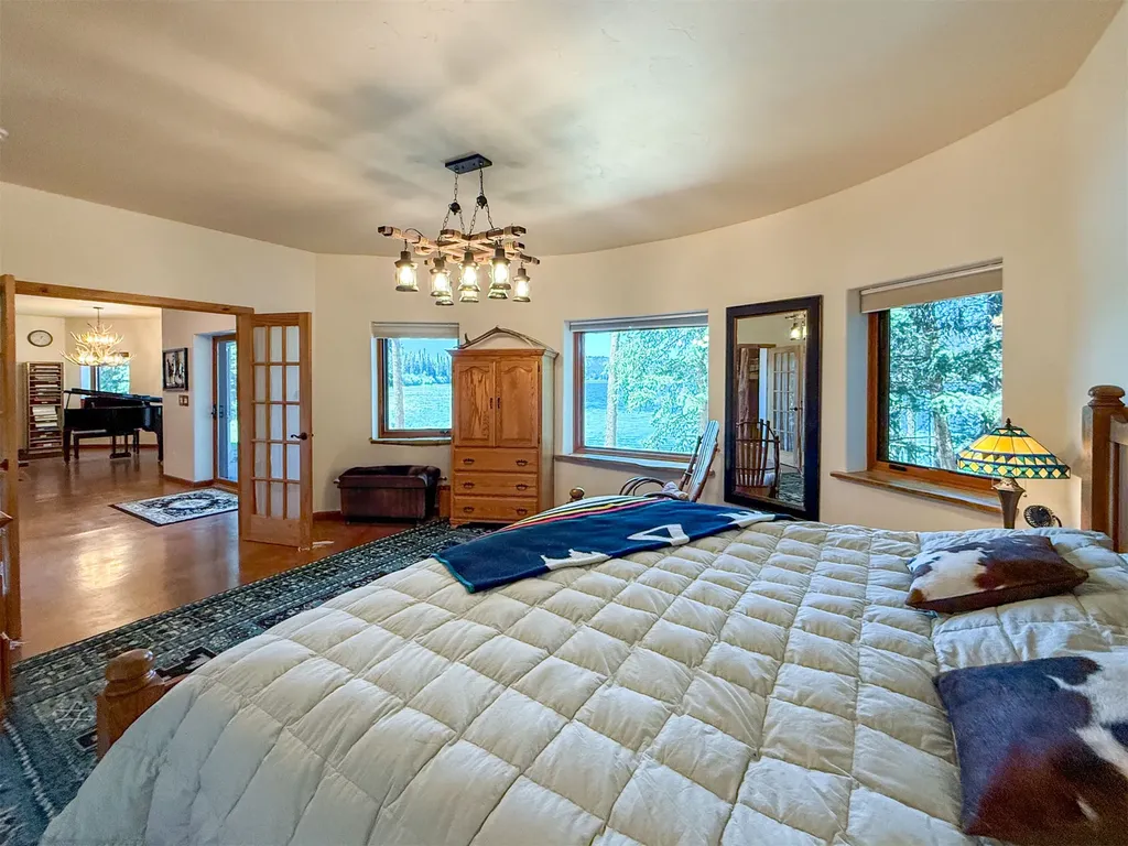 1600 Rogers Lane Kila MT 59920