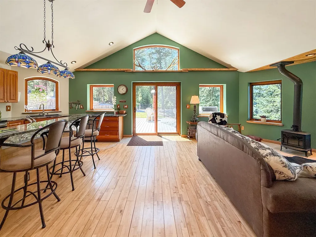 1600 Rogers Lane Kila MT 59920
