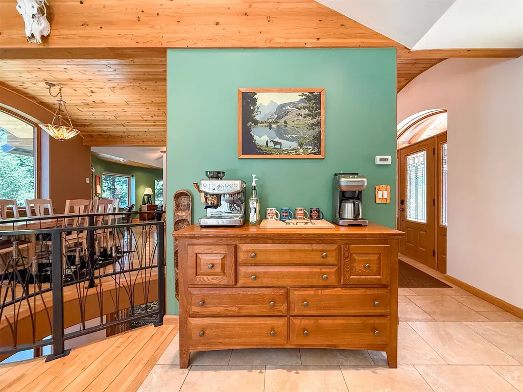 1600 Rogers Lane Kila MT 59920