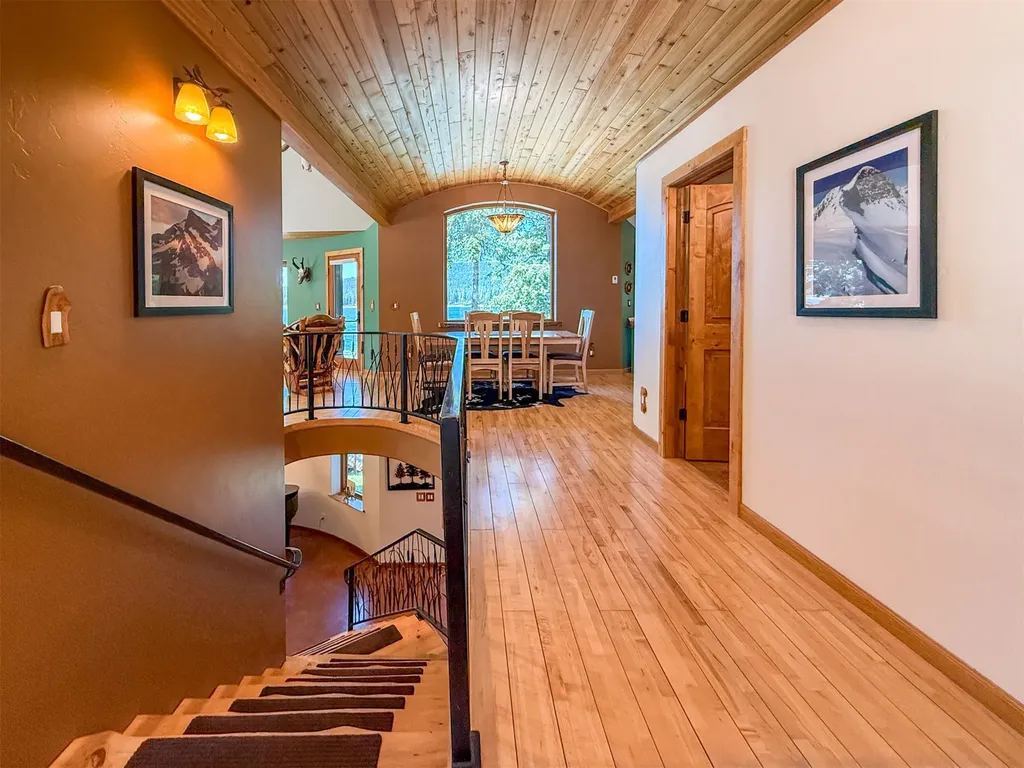 1600 Rogers Lane Kila MT 59920