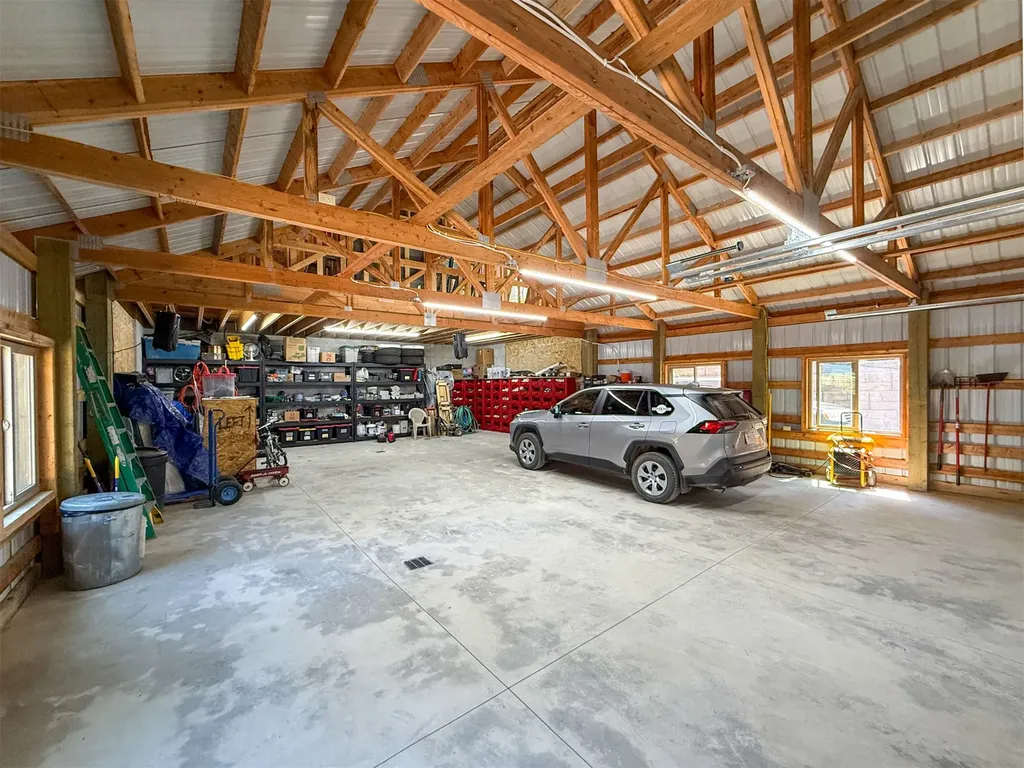1600 Rogers Lane Kila MT 59920