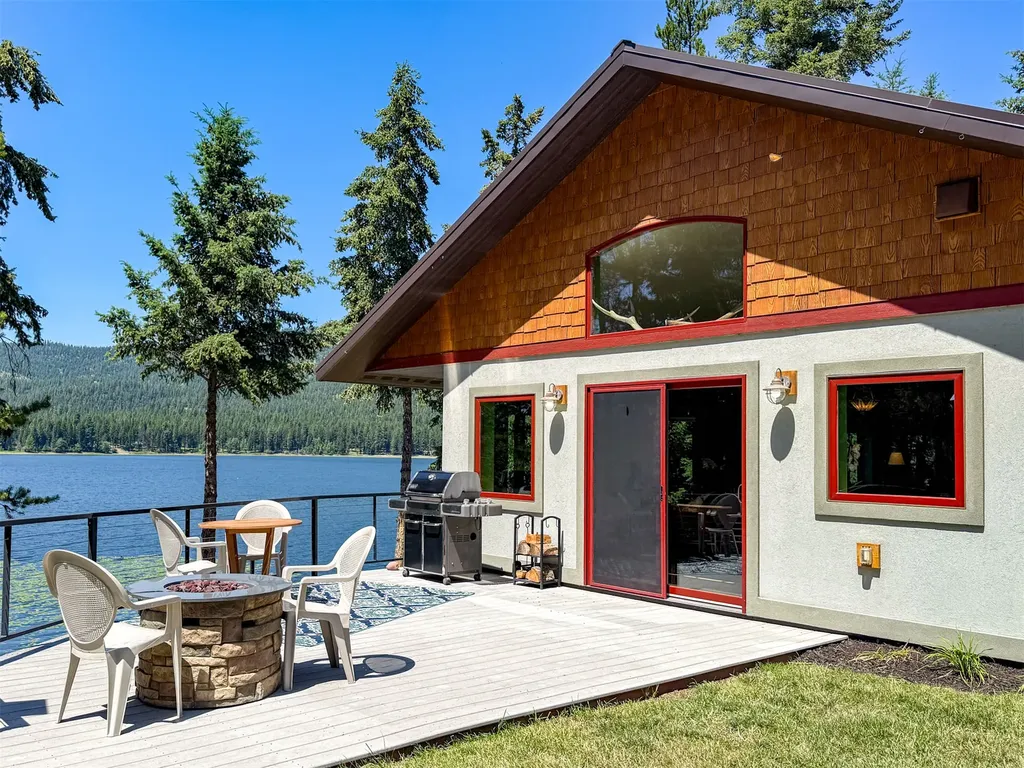 1600 Rogers Lane Kila MT 59920