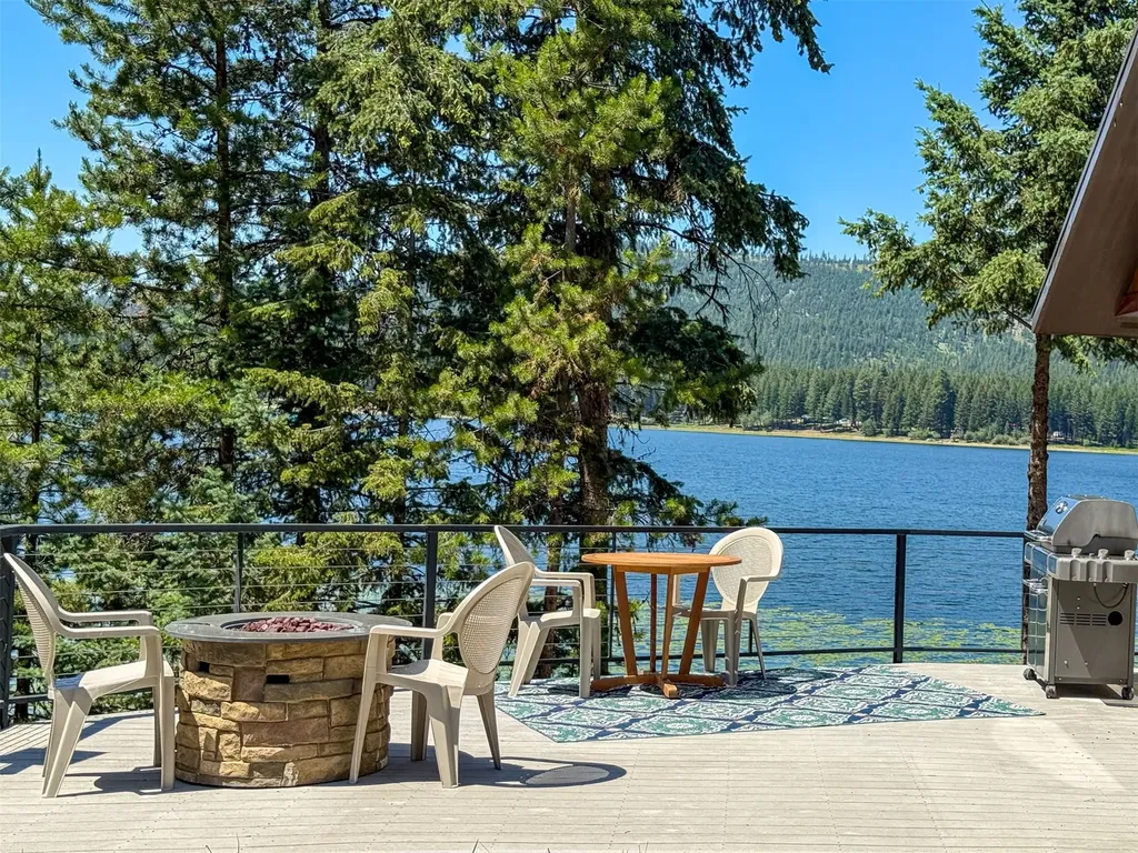 1600 Rogers Lane Kila MT 59920