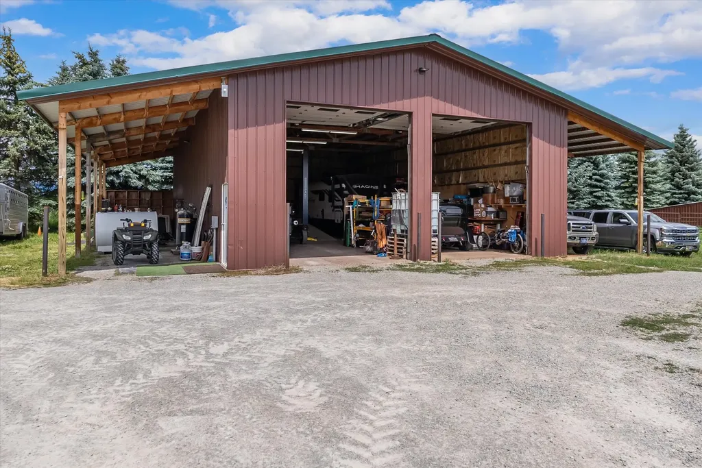 555 & 561 Twin Bridges Road Whitefish MT 59937