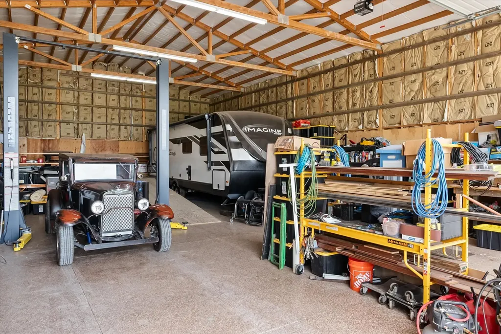 555 & 561 Twin Bridges Road Whitefish MT 59937
